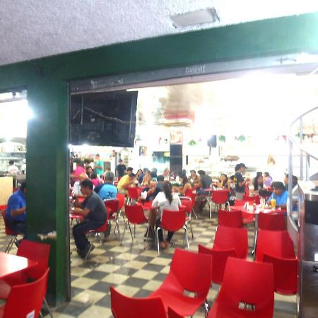 Aris Hotel Ll Iquitos Eksteriør bilde