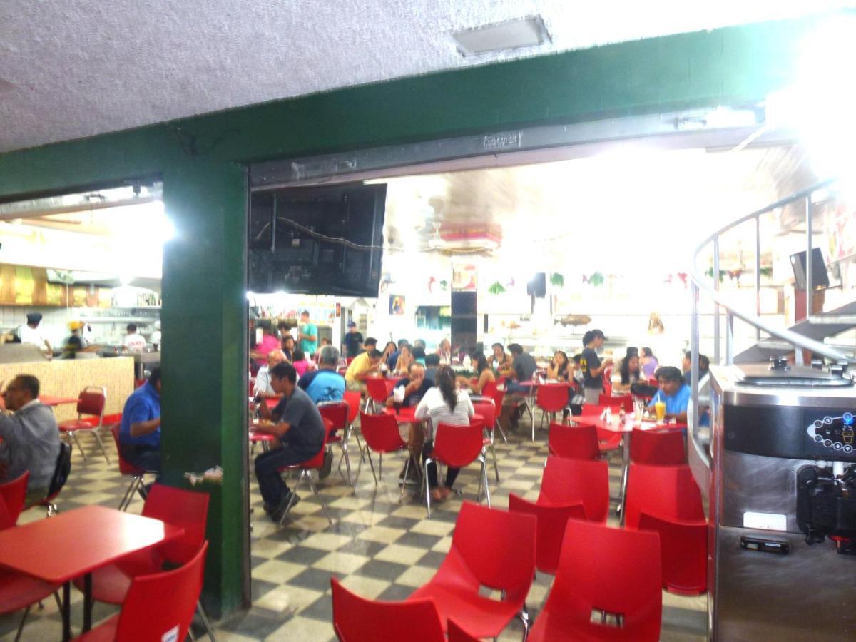 Aris Hotel Ll Iquitos Eksteriør bilde